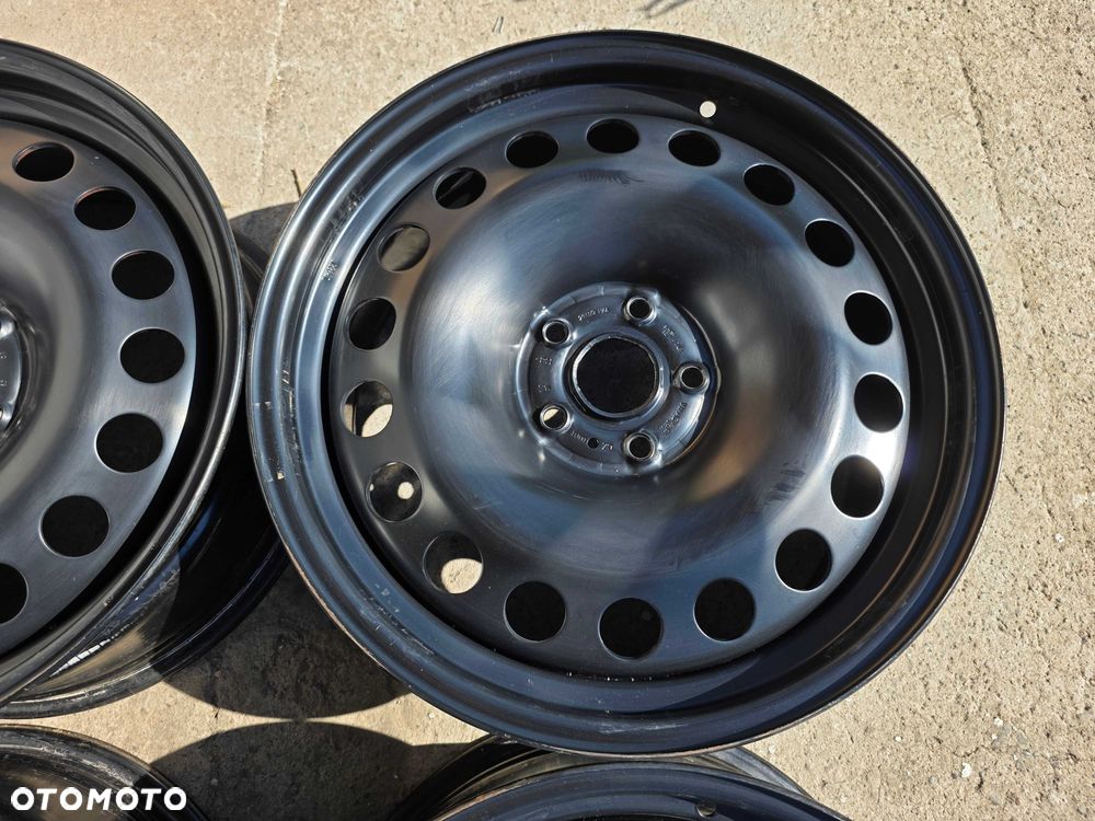 Oryginalne felgi stalowe VOLKSWAGEN ID.4 ID.5 18" 5x112 8J ET 45 VW - 5