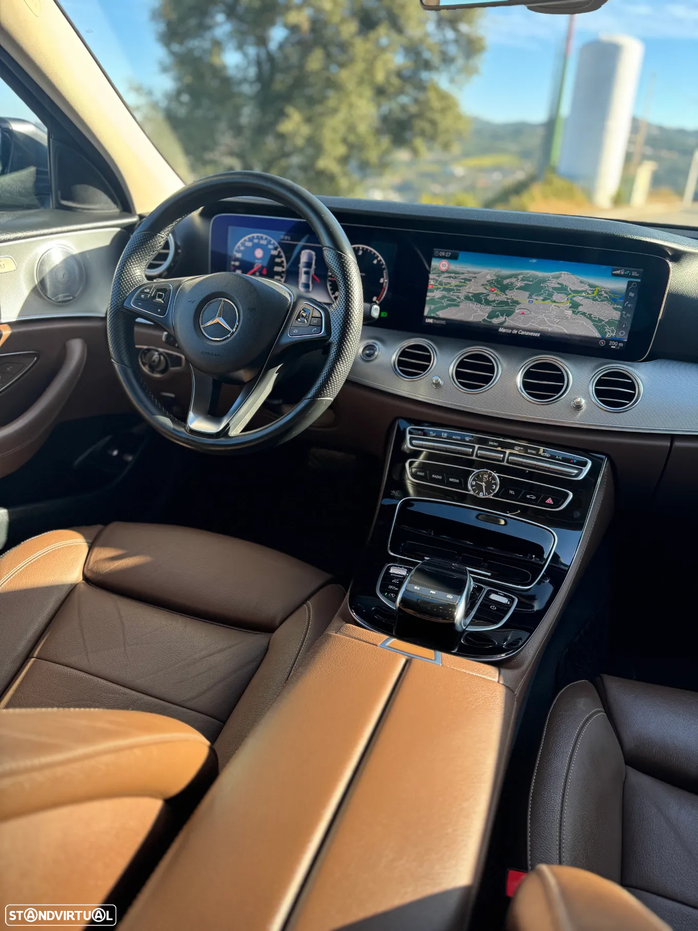 Mercedes-Benz E 220 d 4Matic 9G-TRONIC Exclusive - 15
