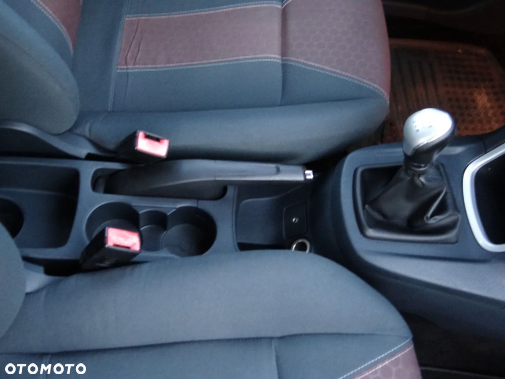 Ford Fiesta 1.25 Ambiente - 37