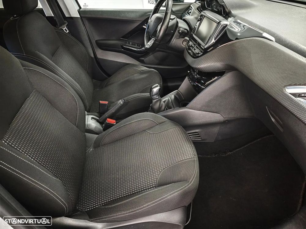Peugeot 208 1.6 BlueHDi Active - 25