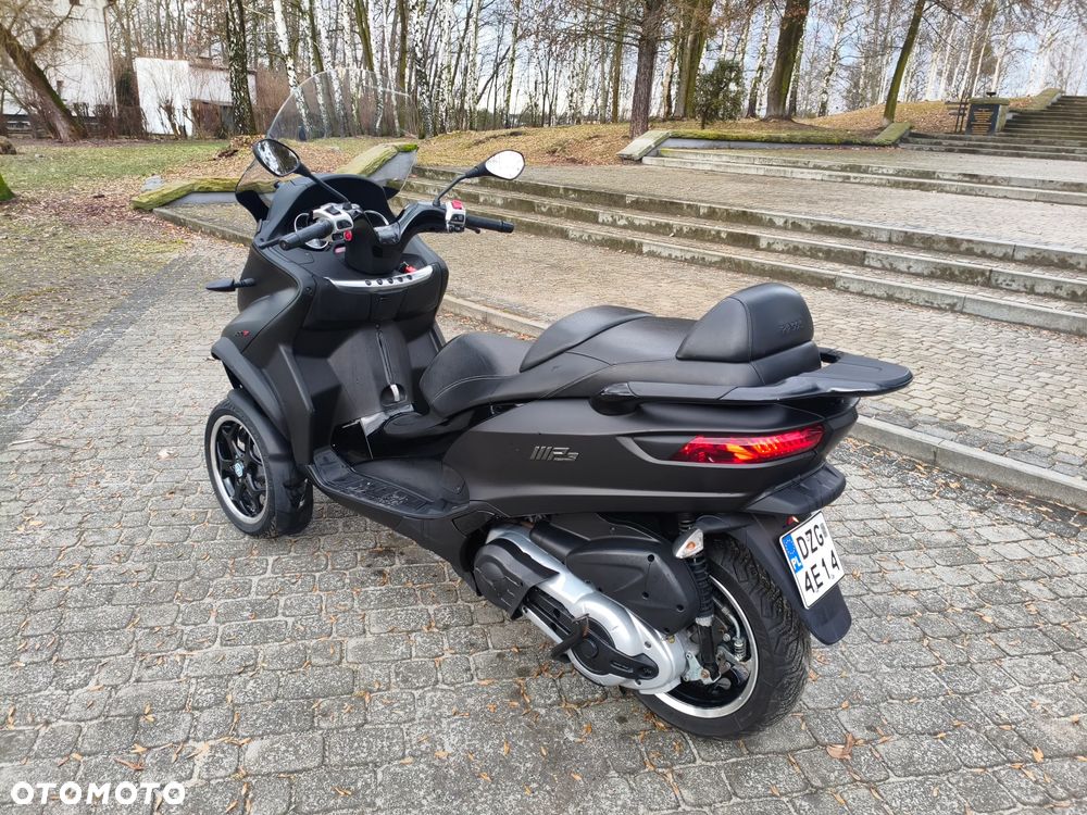 Piaggio MP-3 - 5
