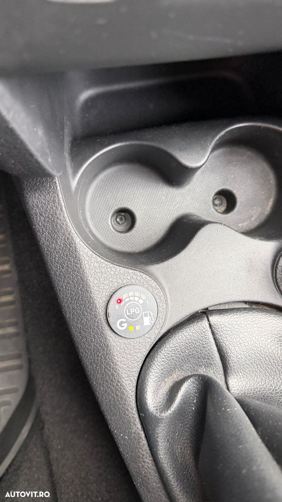 Dacia Logan 0.9 TCe Prestige - 11