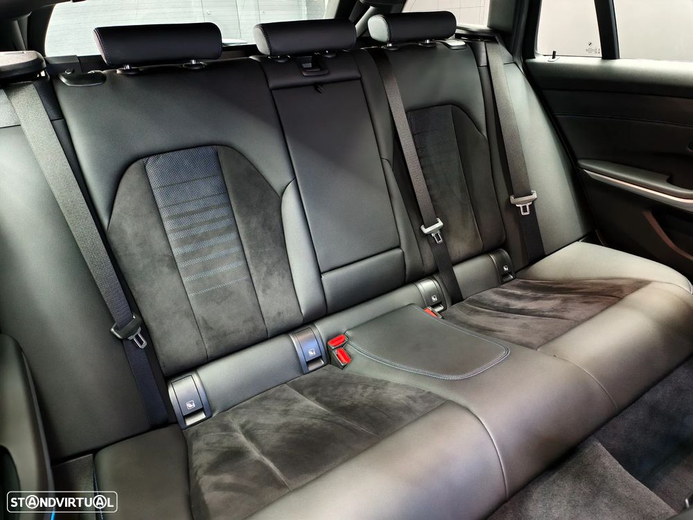 BMW 320 d Aut. M Sport - 18