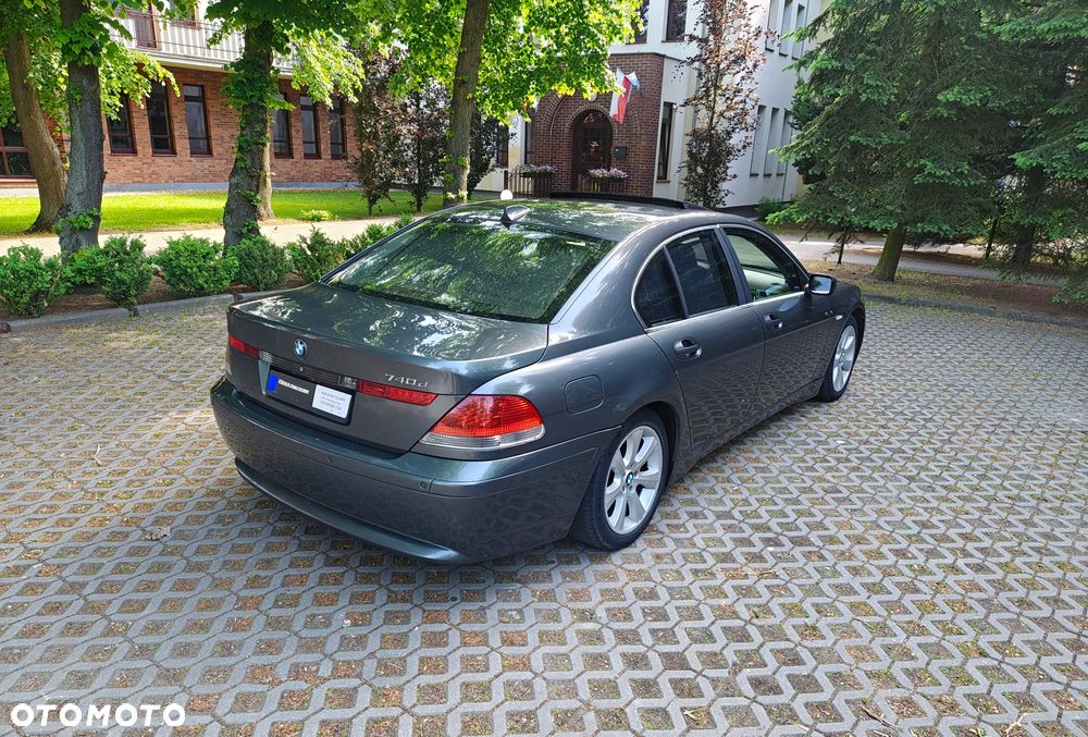 BMW Seria 7 - 4