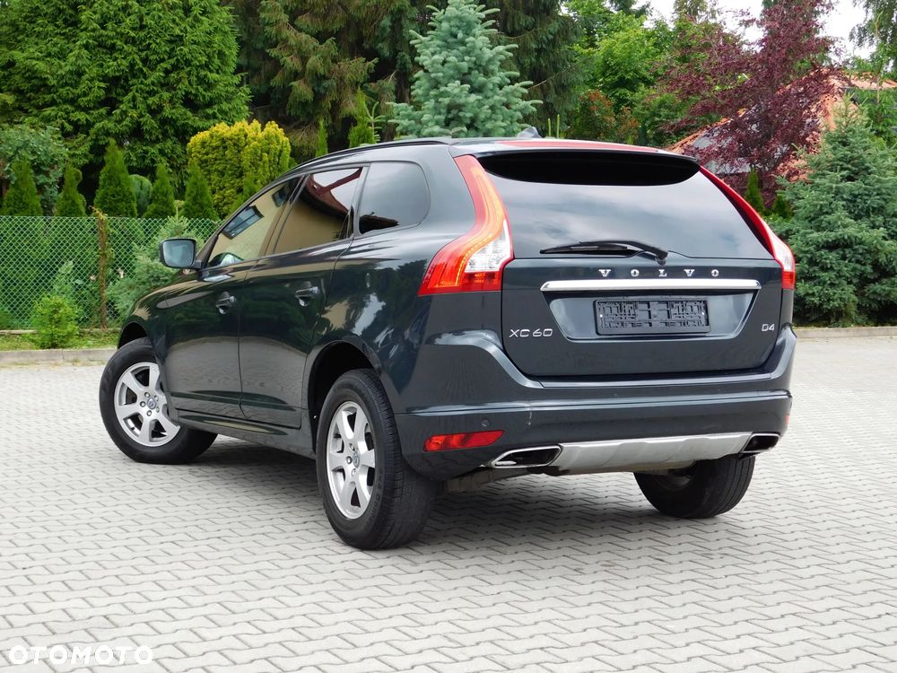 Volvo XC 60 D4 Geartronic Kinetic - 2