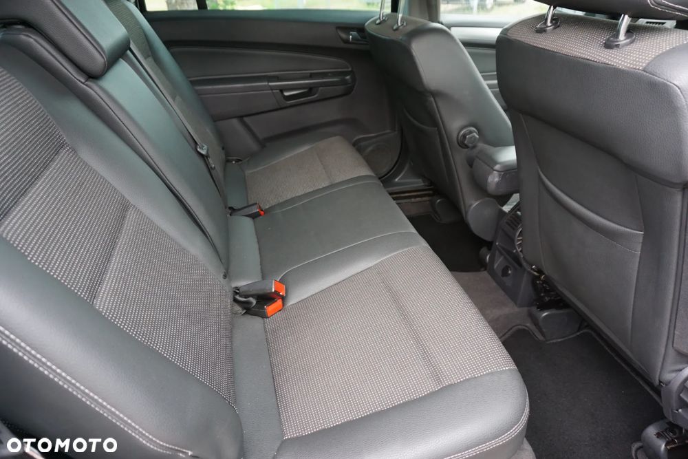 Opel Zafira 1.8 Cosmo EasyTronic EU5 - 16