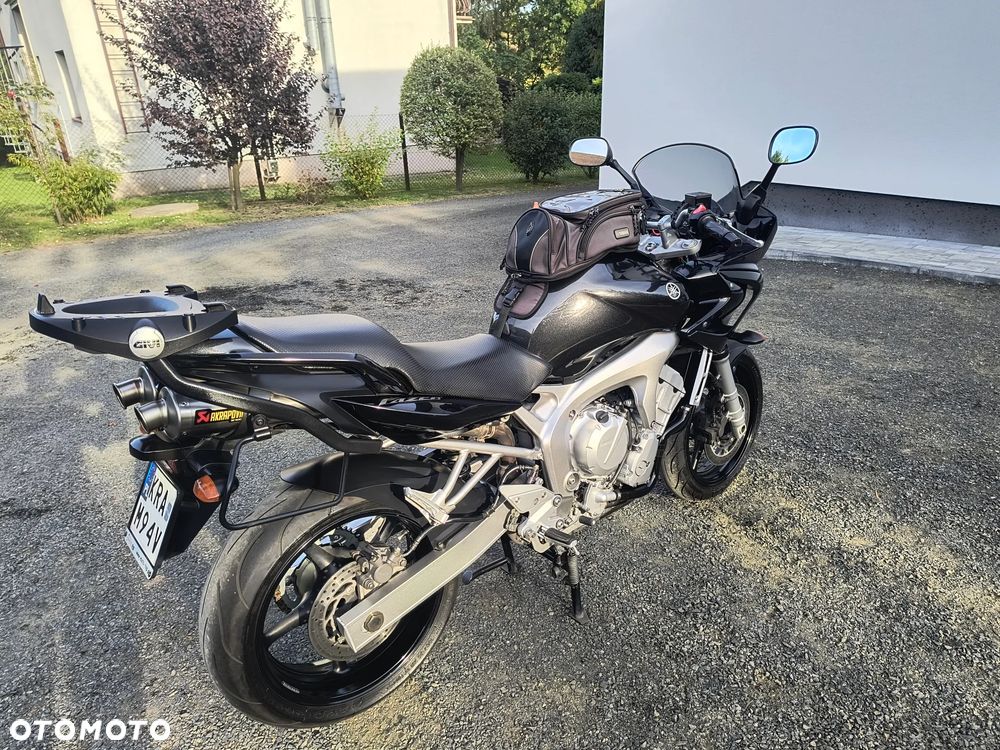 Yamaha FZ6 - 10