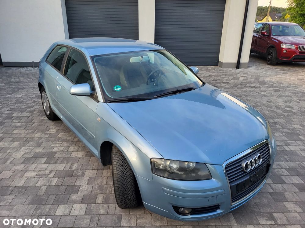 Audi A3 3-drzwiowe 1.6 Ambiente - 8