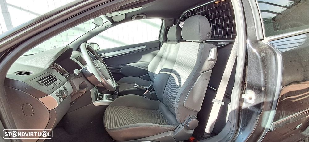 Opel Astra  H Sport Van 1.3 Cdti - 3