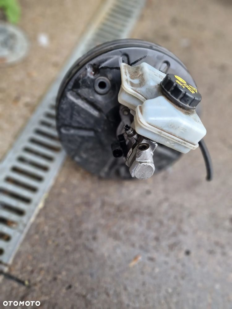 Serwo vw 5Q0 614 105CK - 2