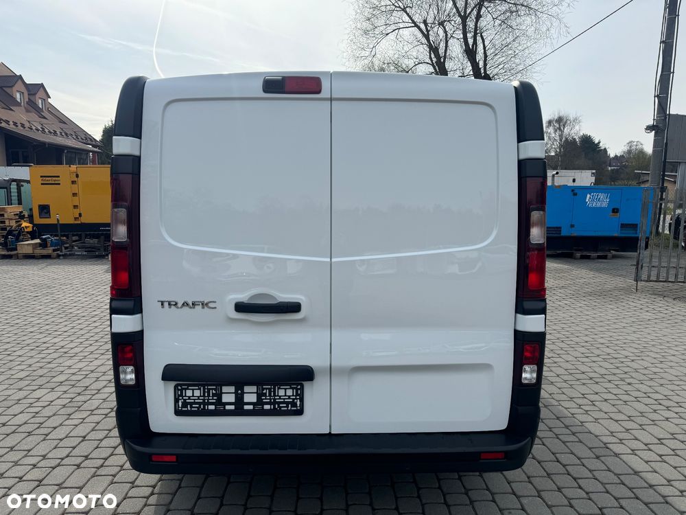 Renault Trafic - 6