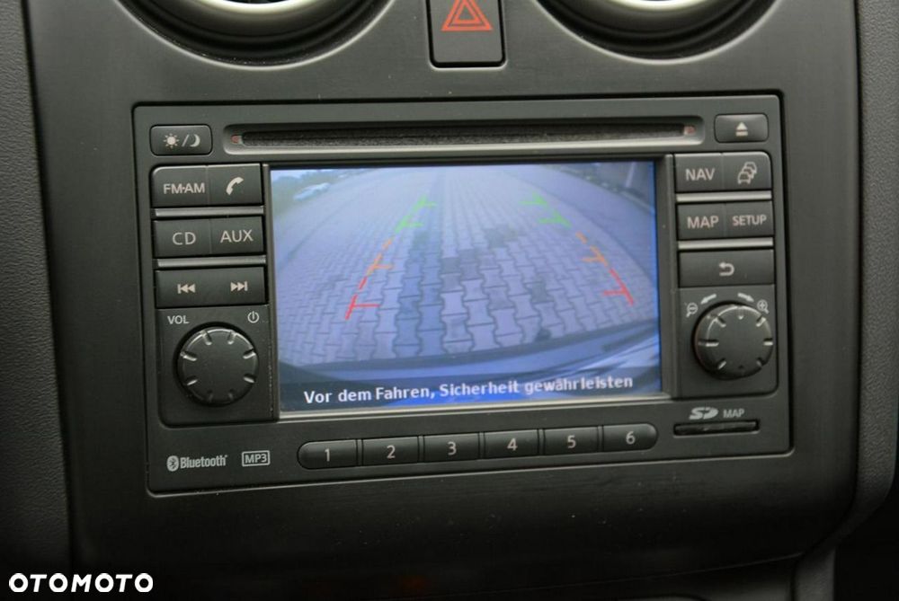 Nissan Qashqai 2.0 dCi Tekna - 32
