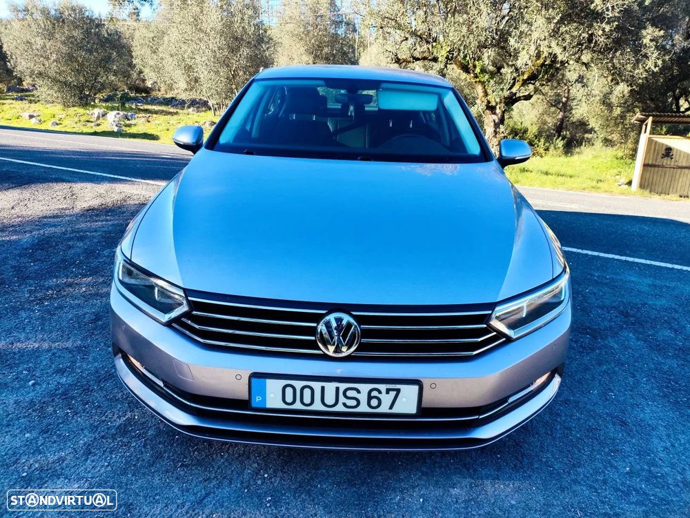 VW Passat 1.6 TDI Confortline DSG - 5