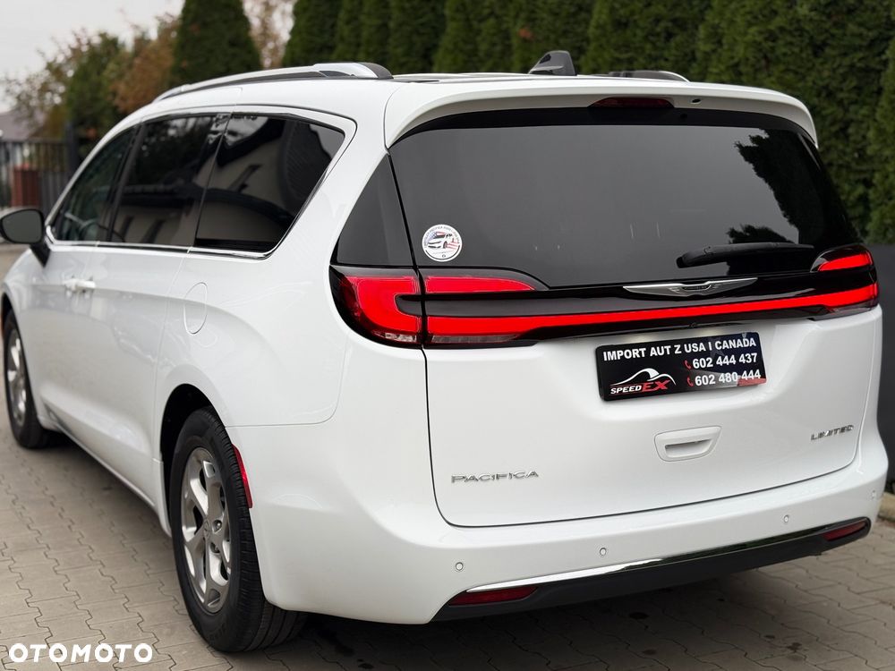 Chrysler Pacifica - 5