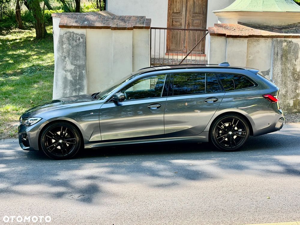 BMW Seria 3 320d xDrive MHEV M Sport sport - 2