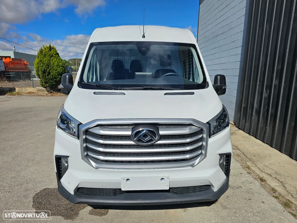 Maxus DELIVER 9 - 3