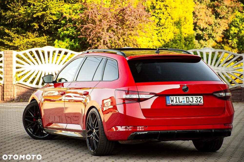 Skoda Superb 2.0 TDI 4x4 DSG Sportline - 3