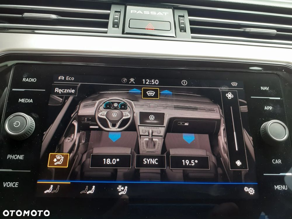 Volkswagen Passat 2.0 TSI Elegance DSG - 20