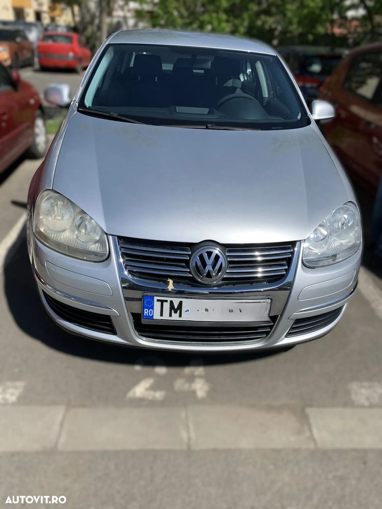 Volkswagen Jetta - 3