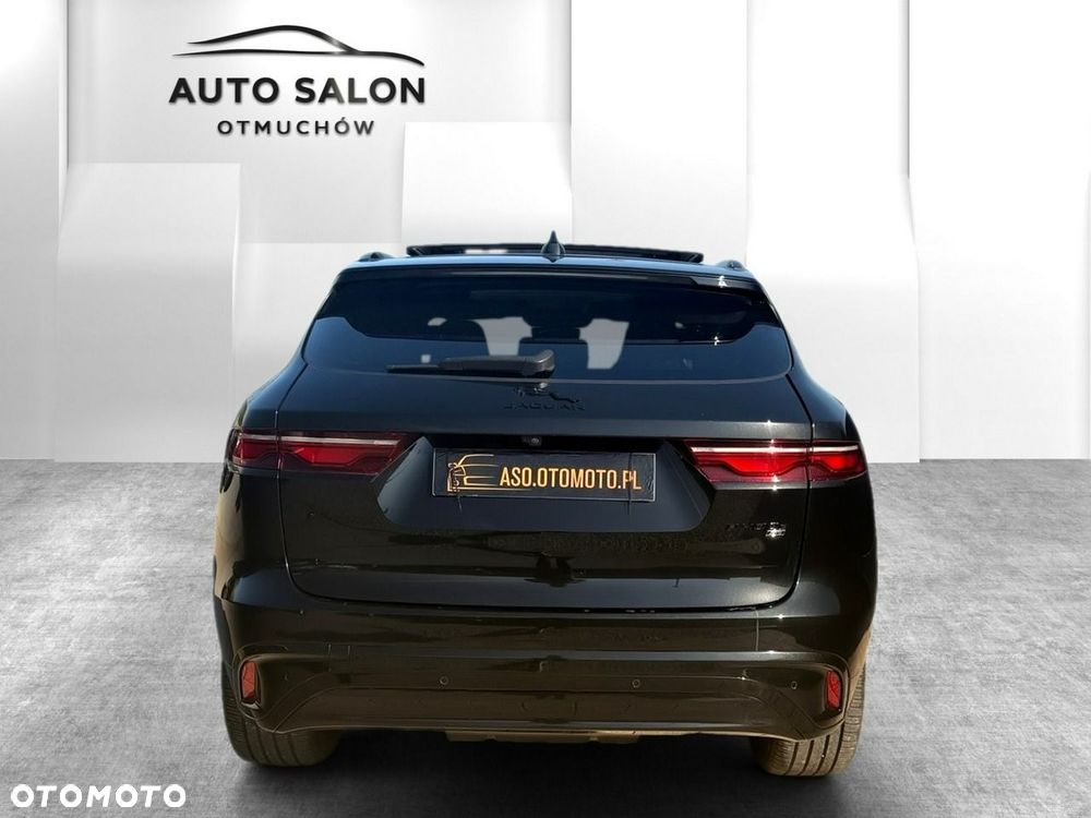 Jaguar F-Pace - 6