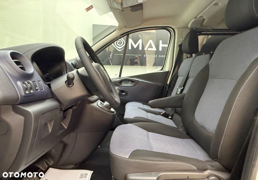 Opel Vivaro - 25