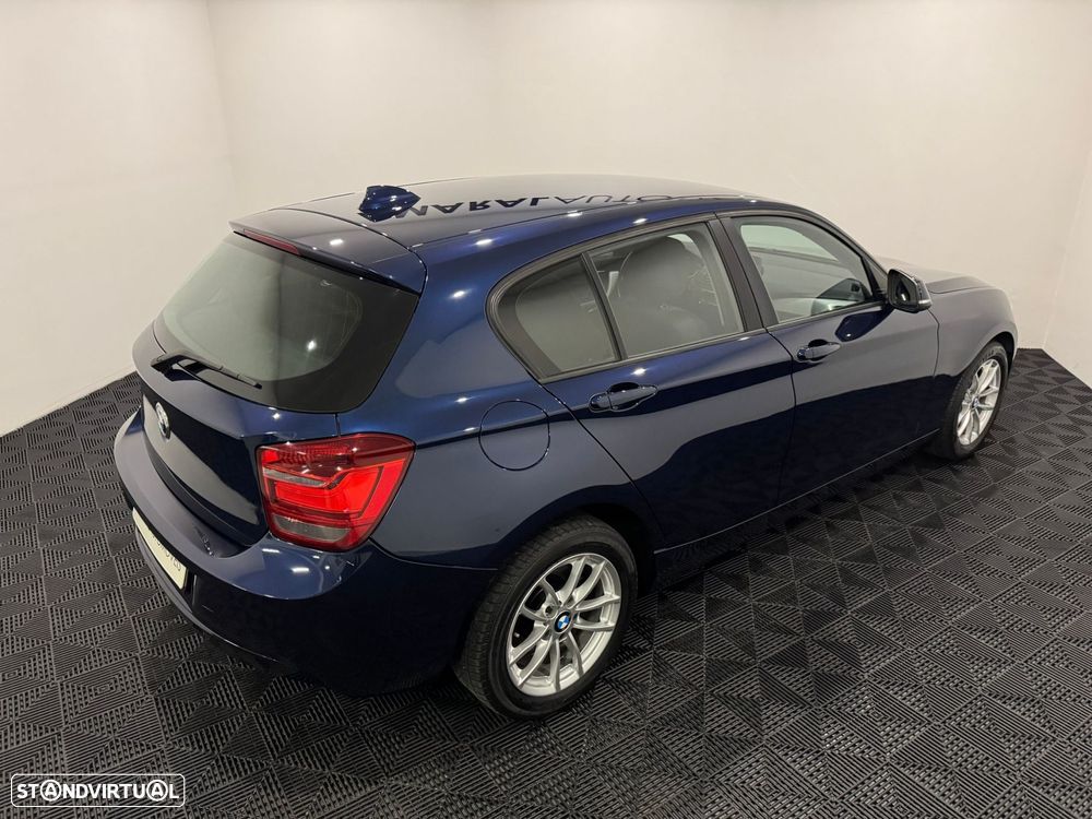 BMW 116 d Line Urban - 24