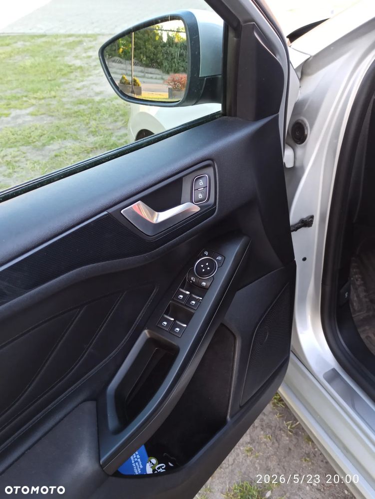 Ford Focus 1.5 EcoBlue STart-Stopp-System ST-LINE - 16