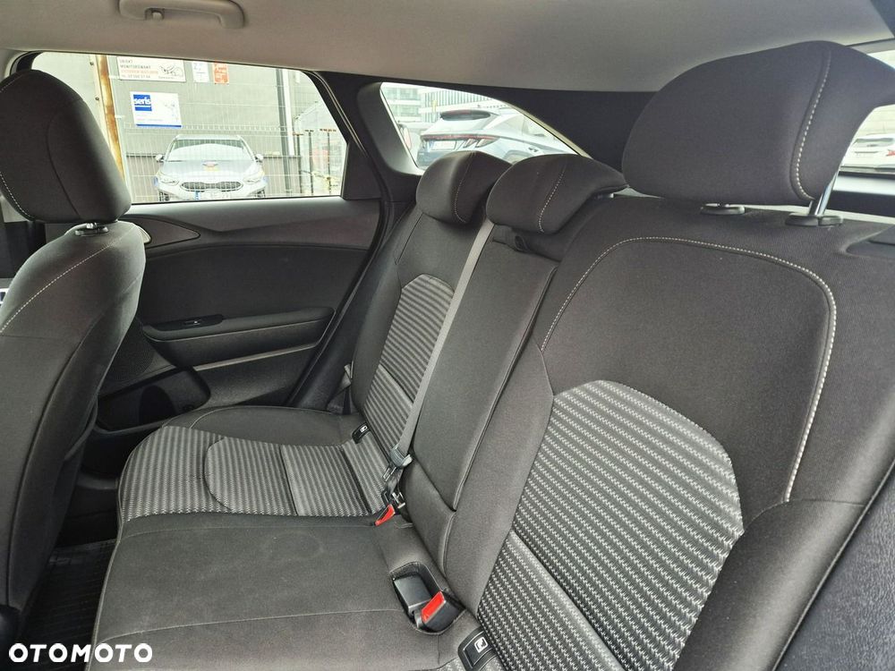 Kia Ceed 1.5 T-GDI M - 16