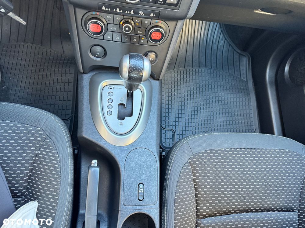 Nissan Qashqai 2.0 CVT acenta - 22