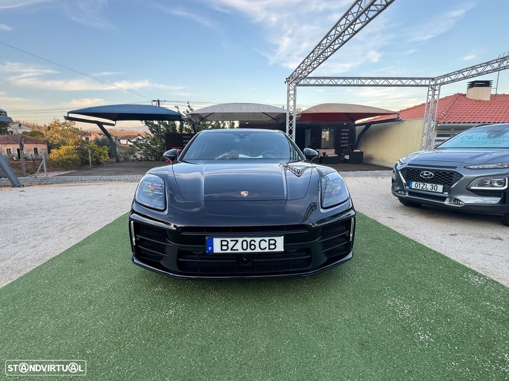 Porsche Panamera 4 E-Hybrid - 23