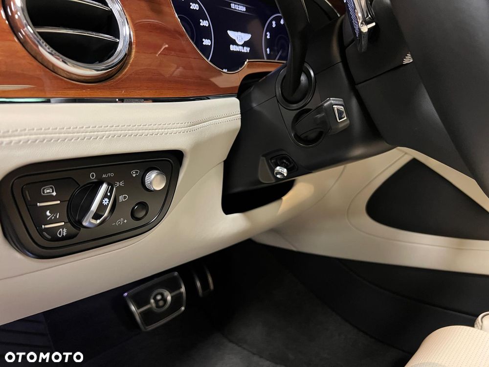 Bentley Bentayga - 19