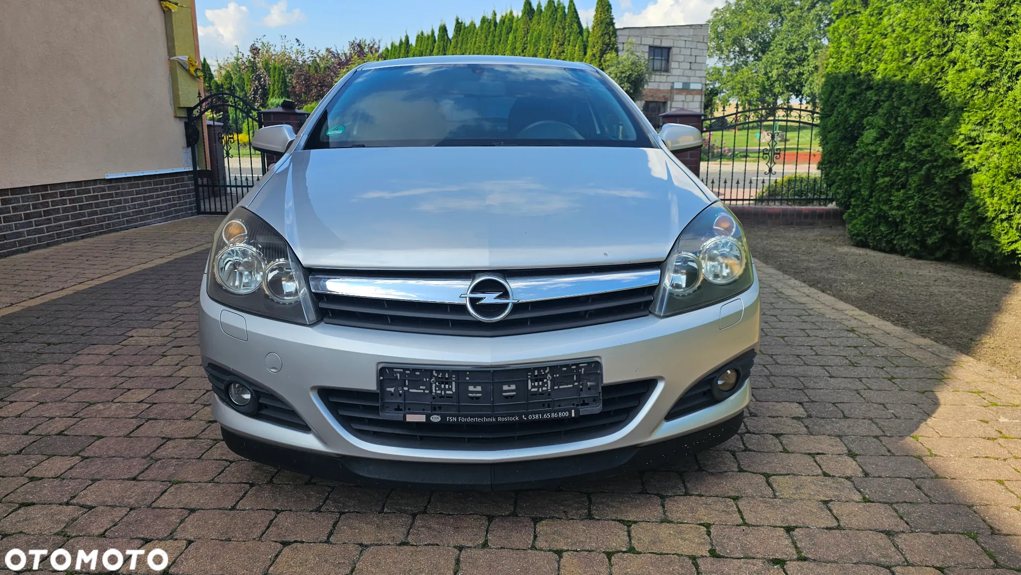 Opel Astra - 2