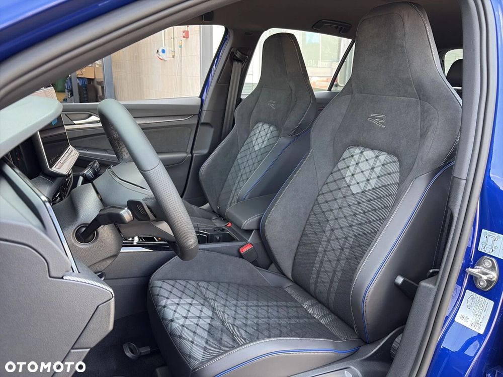 Volkswagen Golf 1.5 eTSI mHEV R-Line Plus DSG - 5