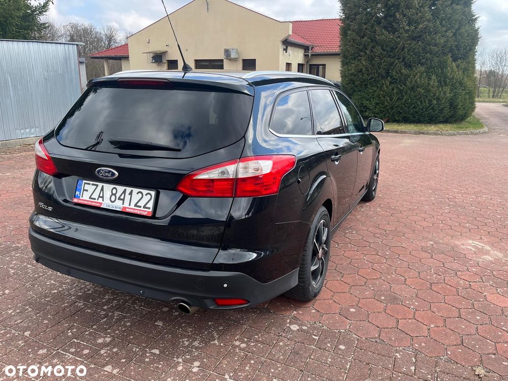 Ford Focus 2.0 TDCi DPF Titanium - 12