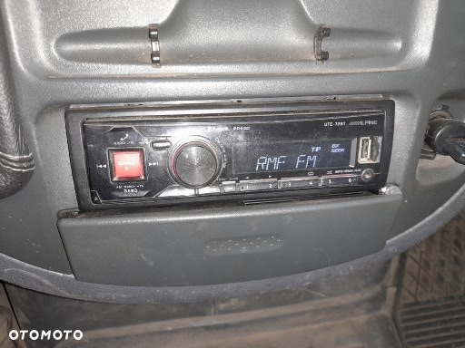 Mercedes-Benz Sprinter - 11