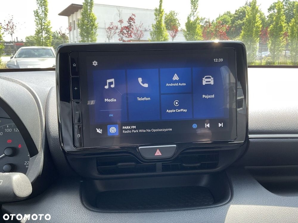 Toyota Yaris - 18
