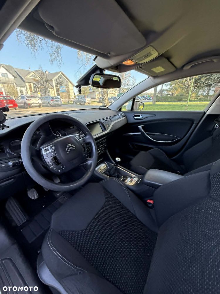 Citroën C5 2.0 HDi Confort - 21