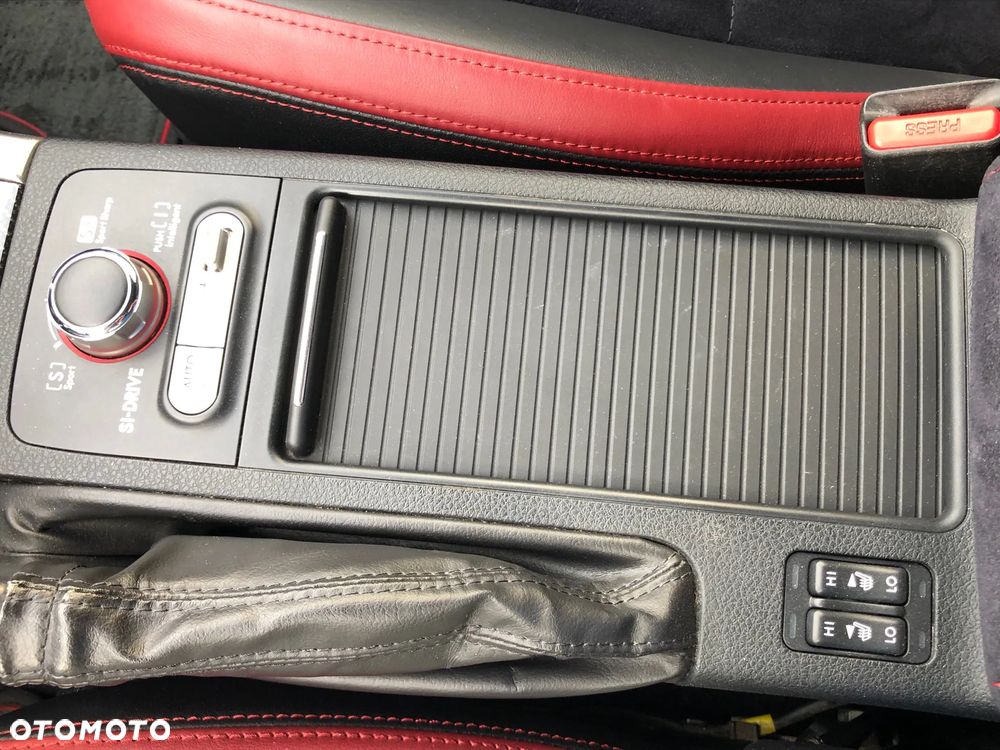 Subaru WRX STI 2.5 Exclusive - 32