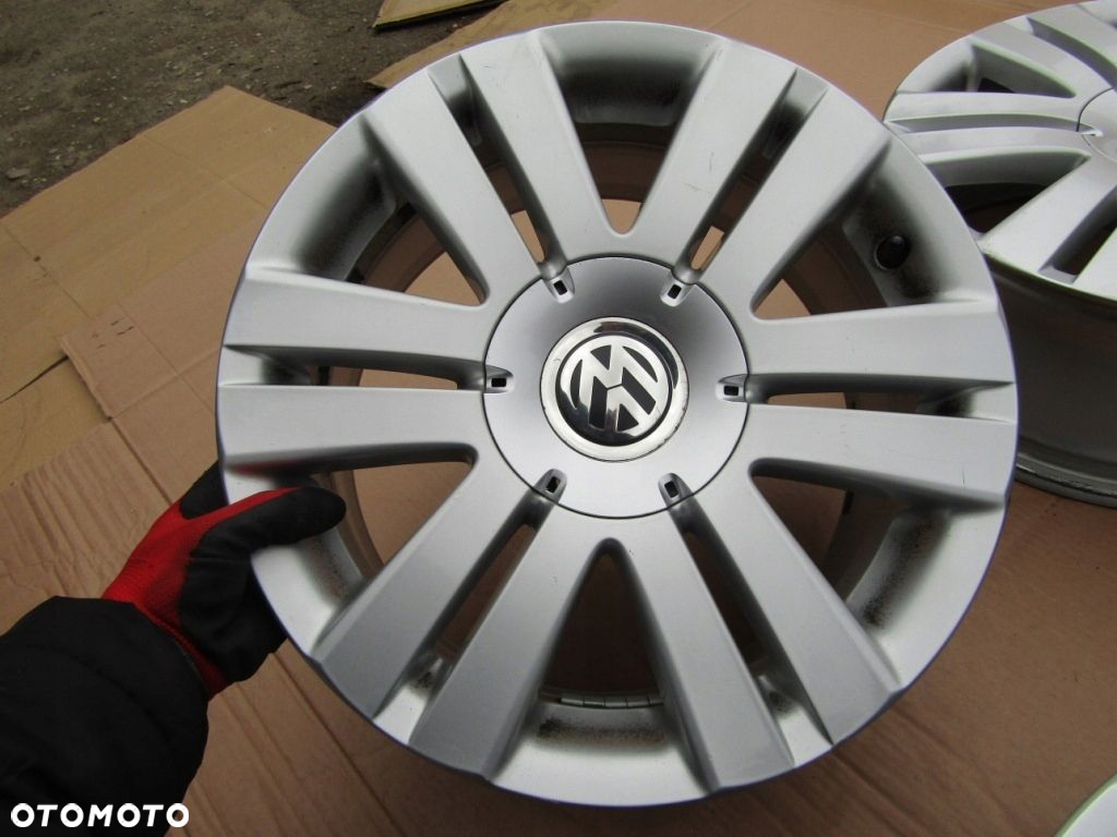 4x Felgi 16 VW T4 Touran Caddy Jetta Golf V VI VII VIII Passat B5 B6 B7 B8 - 13