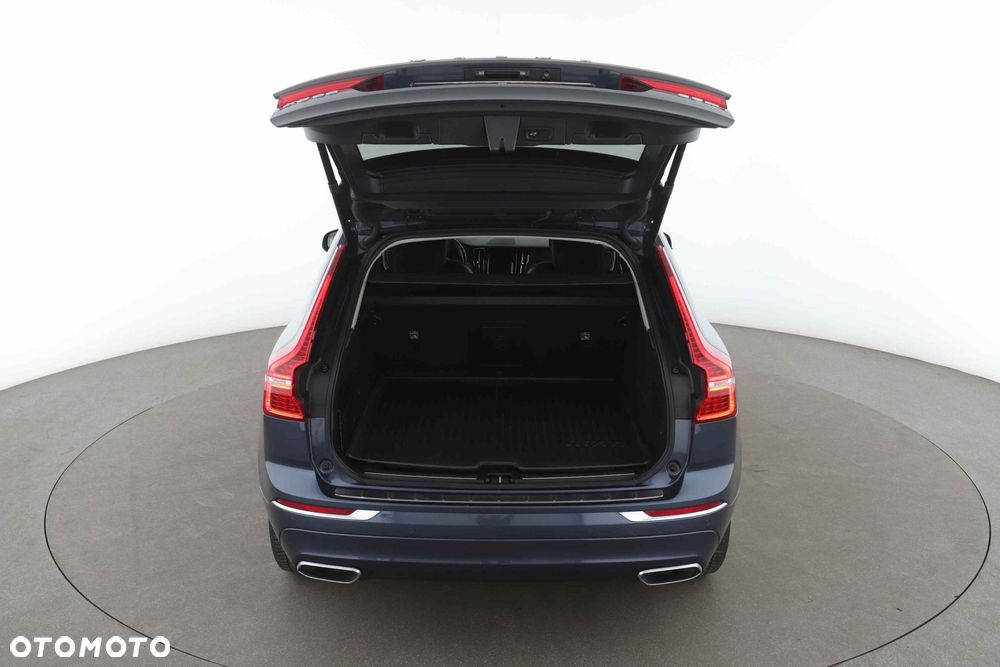 Volvo XC 60 - 30