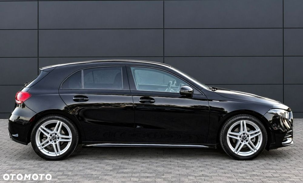 Mercedes-Benz Klasa A 200 AMG Line 7G-DCT - 12