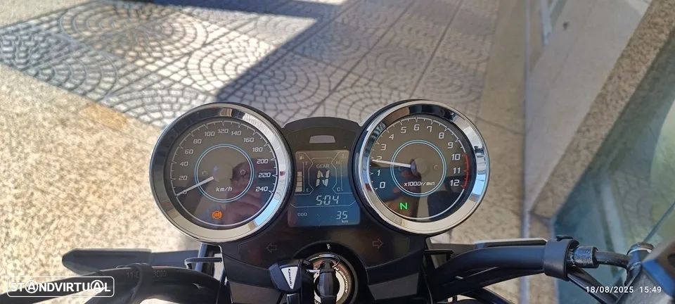 Kawasaki Z 650 RS - APENAS 35 Kms - 20