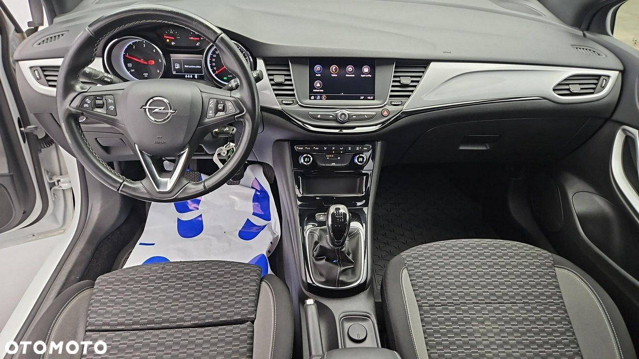 Opel Astra - 13