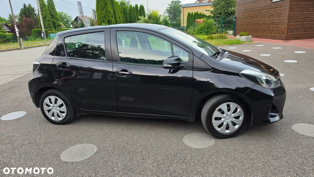 Toyota Yaris - 15