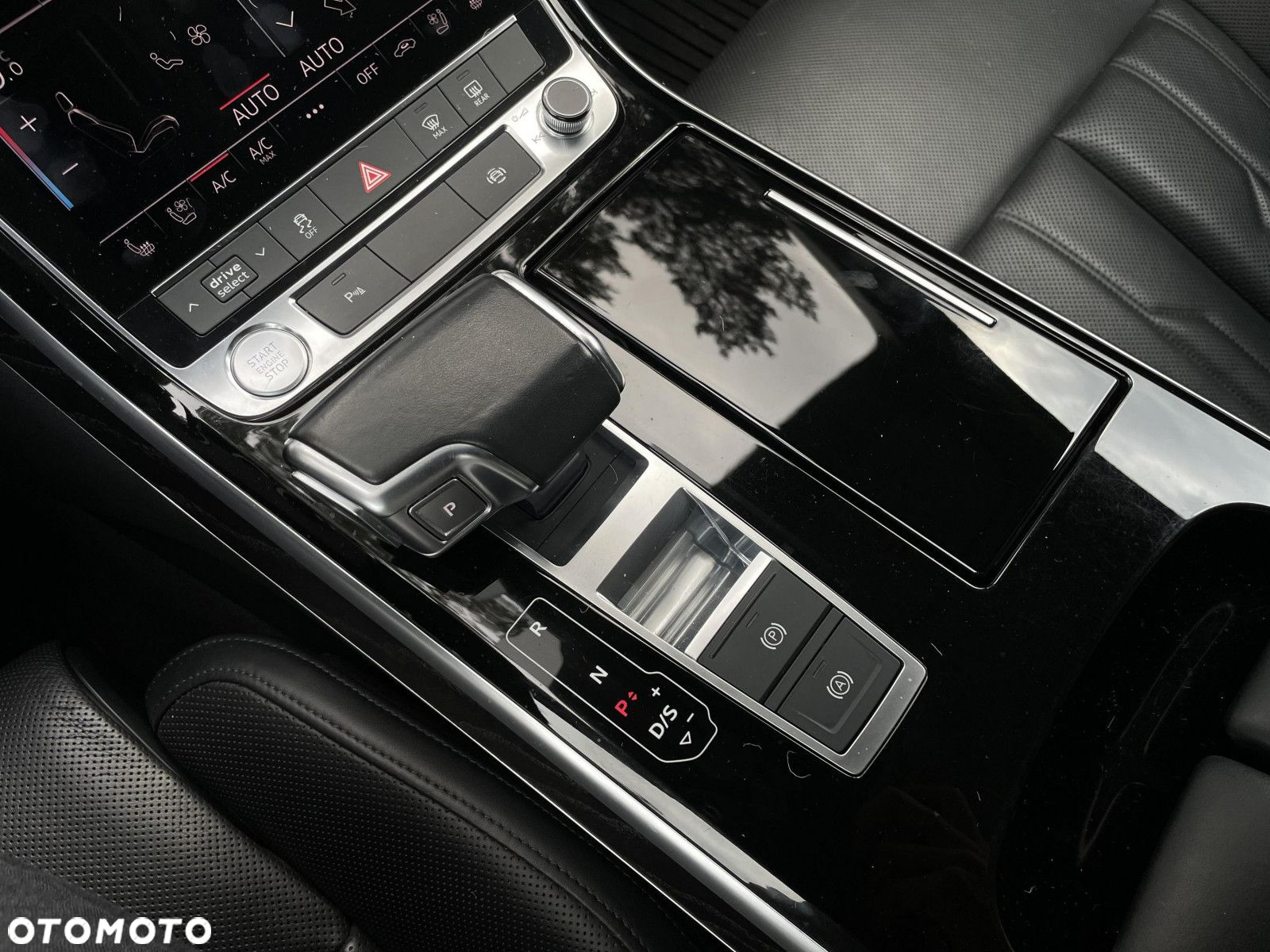 Audi A8 - 25