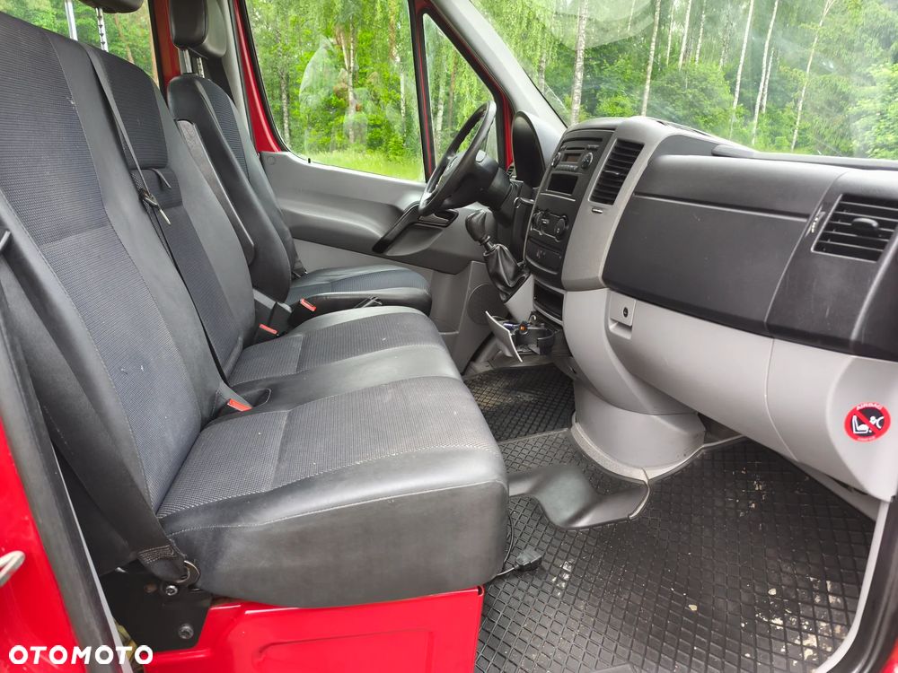 Mercedes-Benz Sprinter - 10