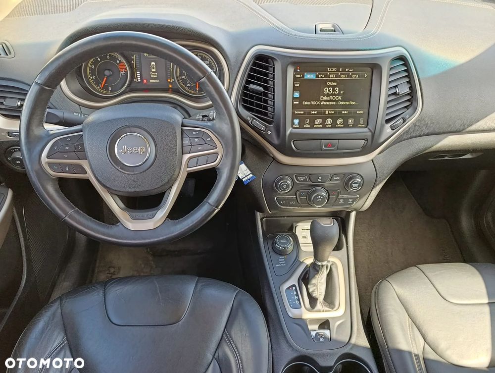 Jeep Cherokee - 7