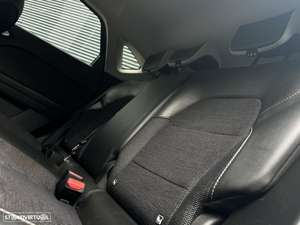 Renault Captur 1.0 TCe Techno - 8