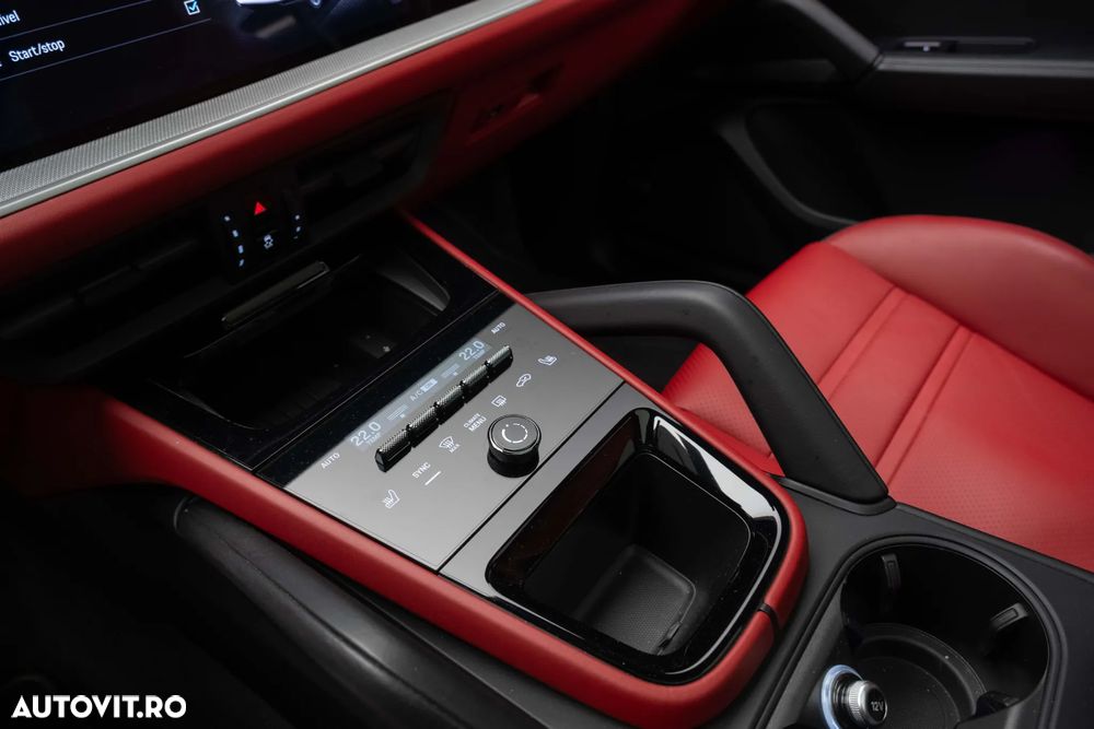Porsche Cayenne Standard - 19