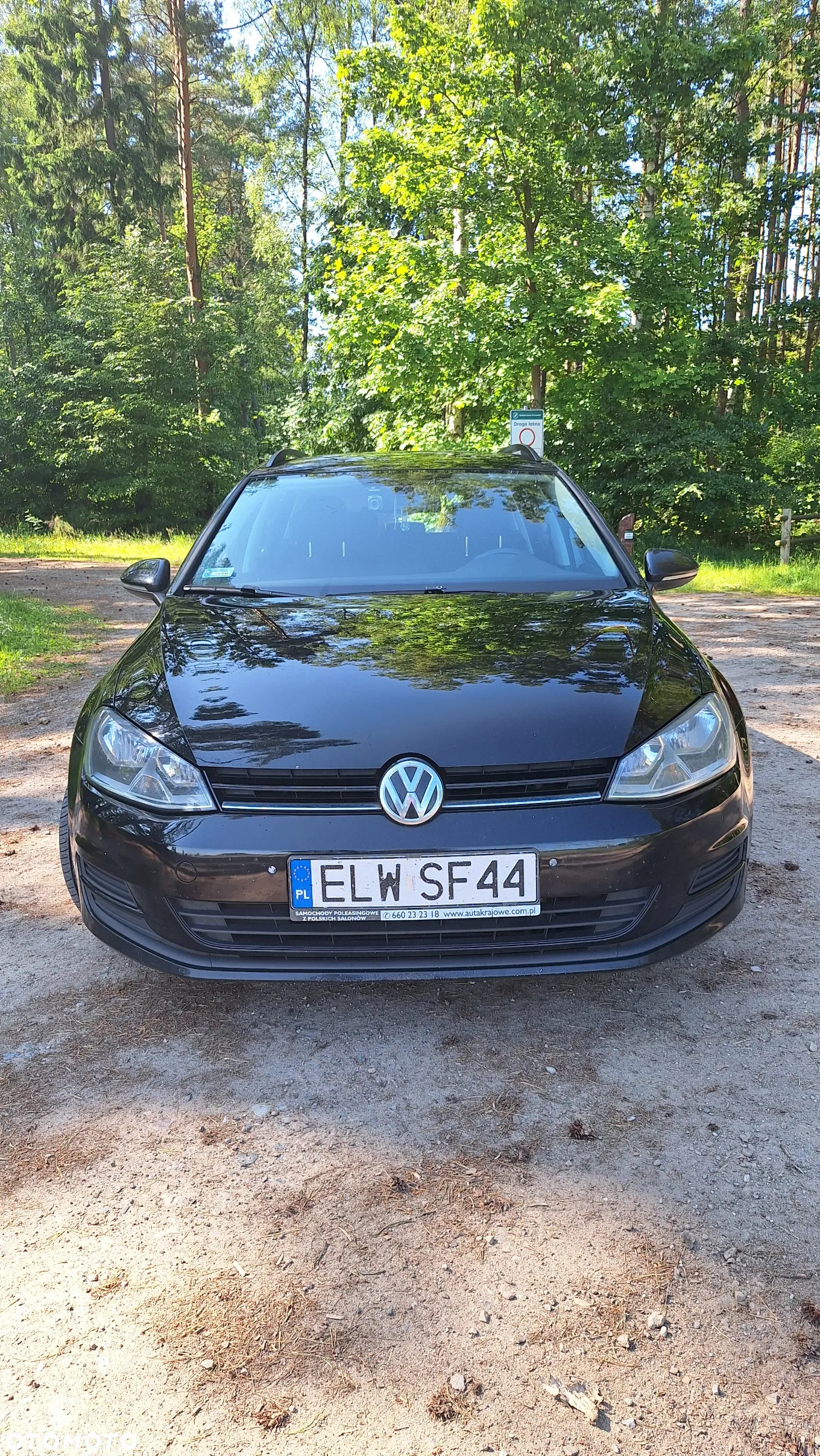 Volkswagen Golf VI 1.6 TDI Comfortline - 2